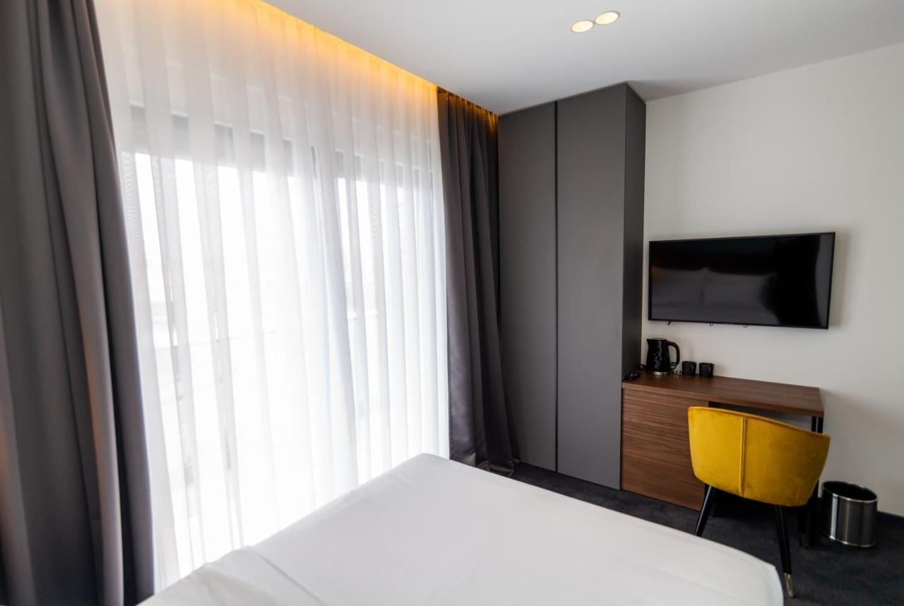 Boutique ROOMs 76 Imotski Extérieur photo